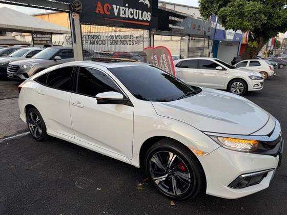 HONDA CIVIC 1.5 16V TURBO GASOLINA TOURING 4P CVT